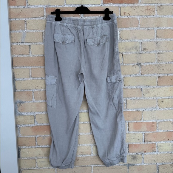 Bella Dahl Cargo Pants/Jogger - Picture 3 of 3